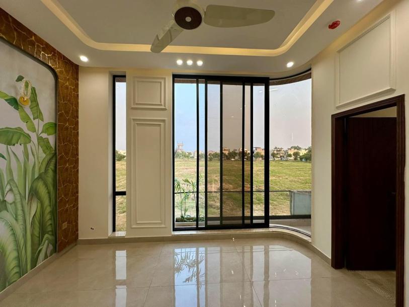 5 Marla Ultra Modern House in DHA 9 Town Lahore-8