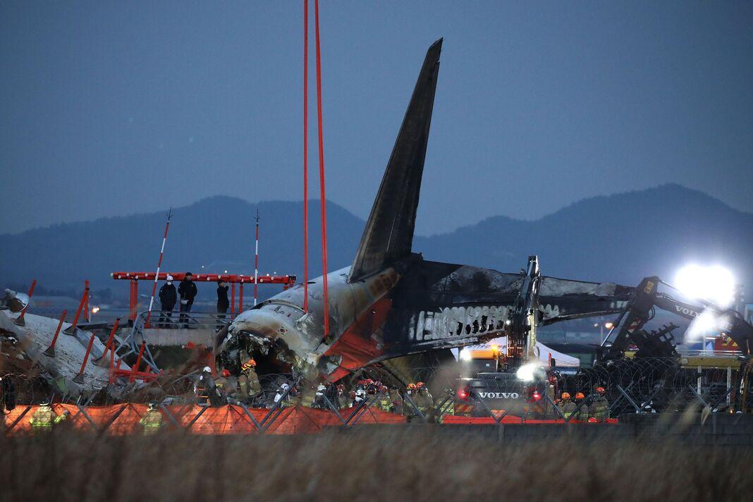 south-korea-plane-crash-jeju-air-survivor-breaks-silence-5855773