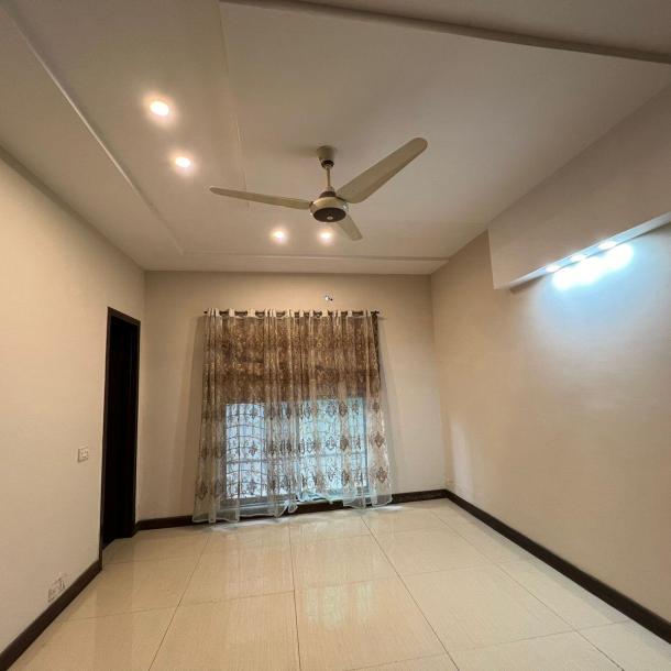 1 kanal House For sale in DHA Phase 6, Lahore Pakistan-12