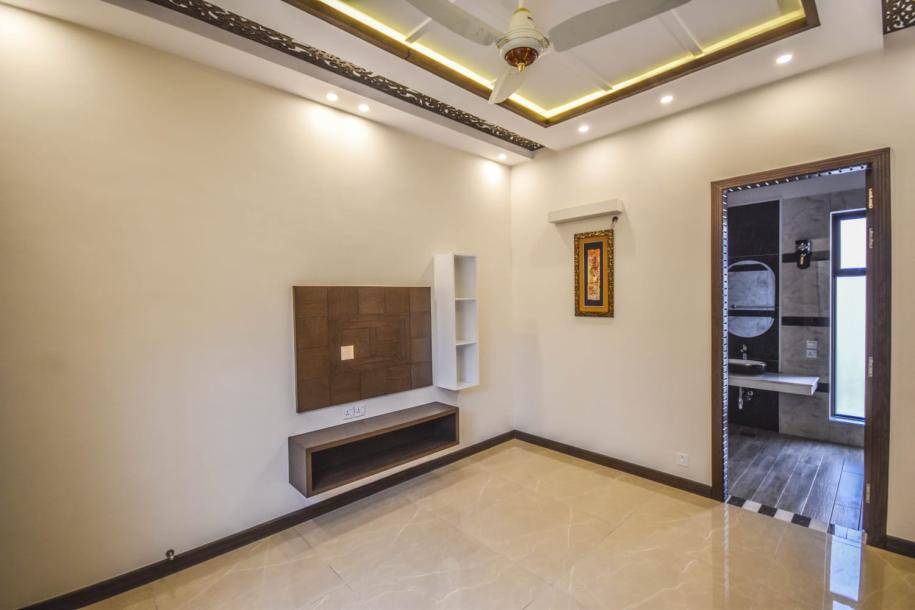 Brand New 10 Marla House For Rent With Modern Kitchen and Bathrooms, In DHA Phase 6 Lahore-20