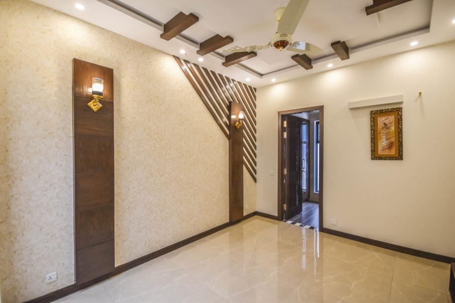 Brand New 10 Marla House For Rent With Modern Kitchen and Bathrooms, In DHA Phase 6 Lahore-14