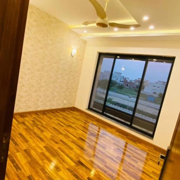 For Rent: Modern 5 Marla House  Main Road Facing, 9 Town DHA Lahore-1