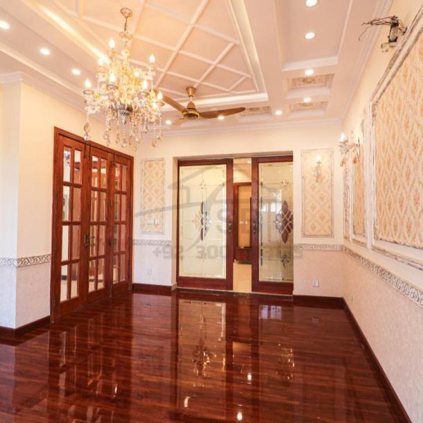 10 Marla Brand New Spanish House Available For sale in DHA phase 8 Lahore-4