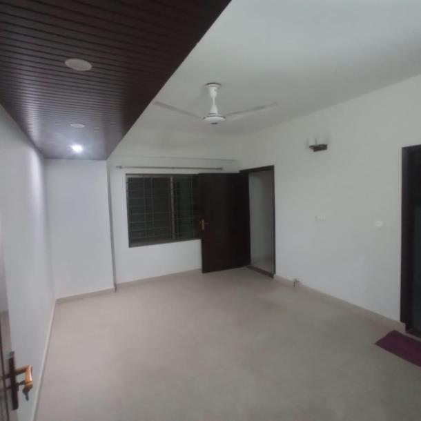 10 Marla Ground Floor Apartment (New Building) for Rent in Askari 11-4