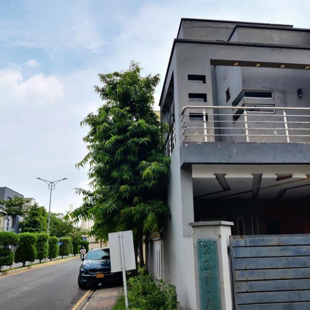 6 Marla Full house available for rent in Dream gardens phase 1-2