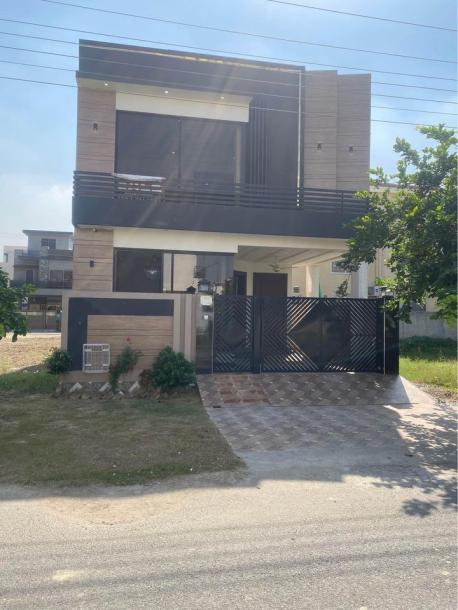 5 Marla Brand New Modern Design House For Sale In DHA Phase 11 Rahbar Lahore.A+ Solid Construction.-1