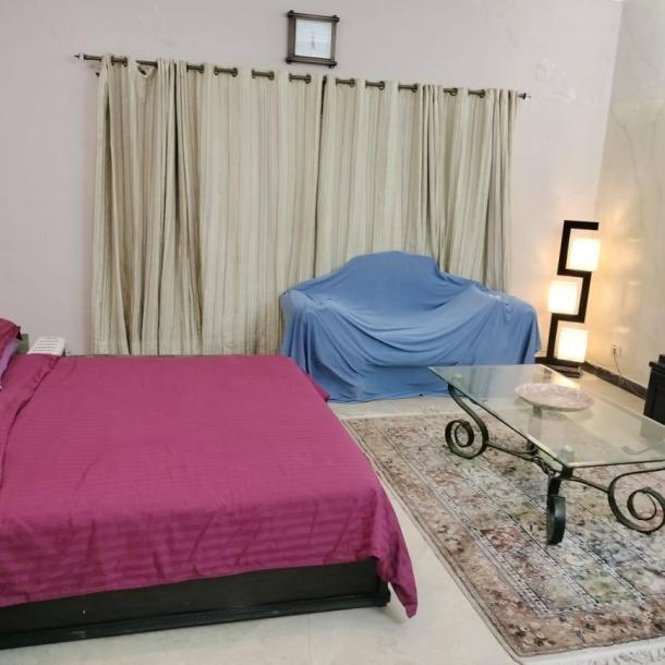 Executive Class Fully Furnished 1 Kanal Upper Portion-1