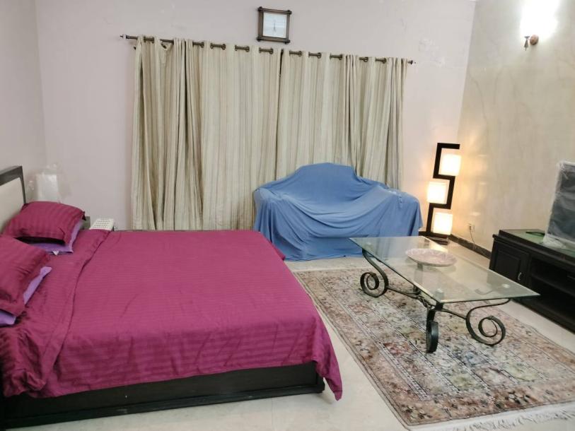 Executive Class Fully Furnished 1 Kanal Upper Portion-1