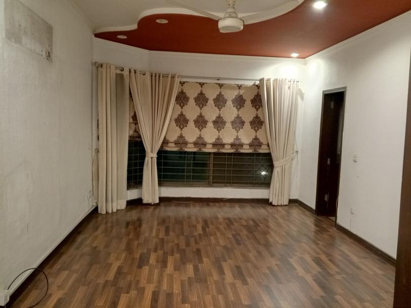 Spacious 1 Kanal Upper Portion For Rent in DHA Phase 1 - 3 Beds, 3 Baths-8