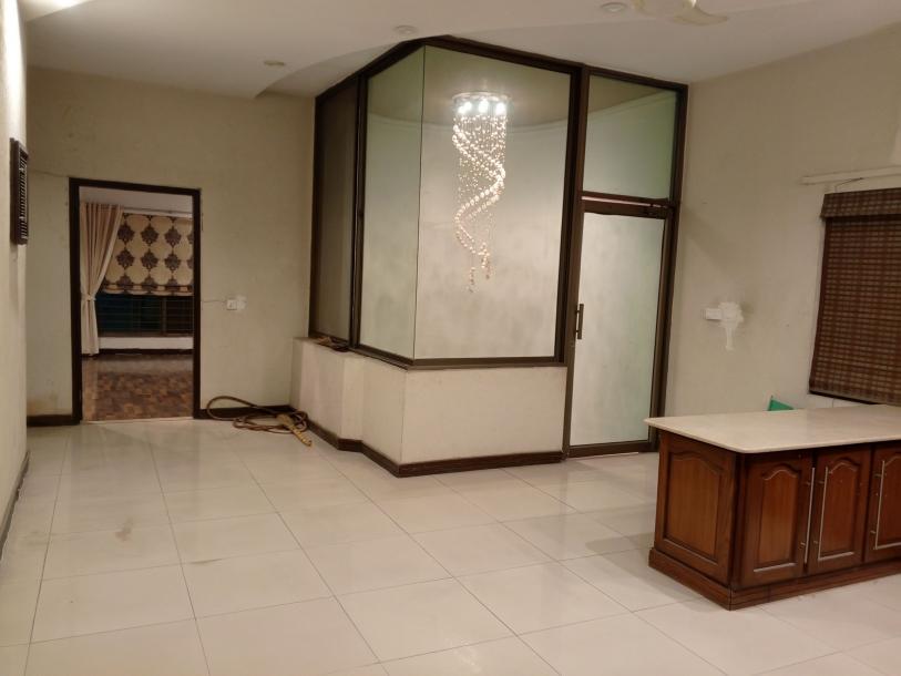 Spacious 1 Kanal Upper Portion For Rent in DHA Phase 1 - 3 Beds, 3 Baths-4