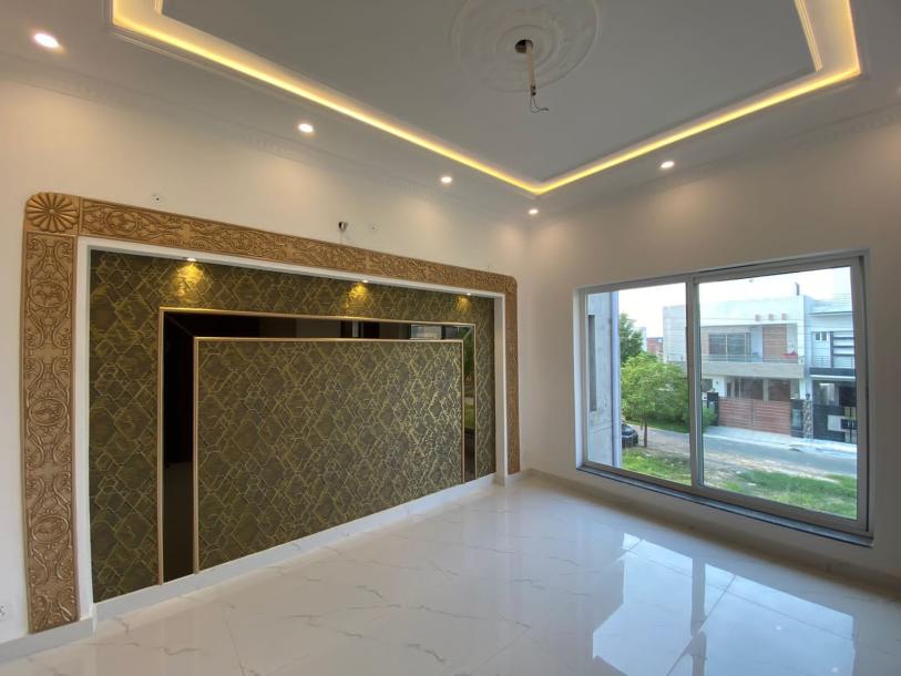 Stunning 5 Marla House for Sale in DHA Phase XI Rahbar, Lahore Near Main Boulevard, Commercial Area, Schools, Parks, and Mosques-10