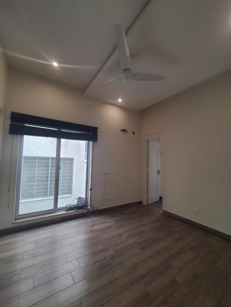 DHA phase 6, 5 Marla House for Rent-9