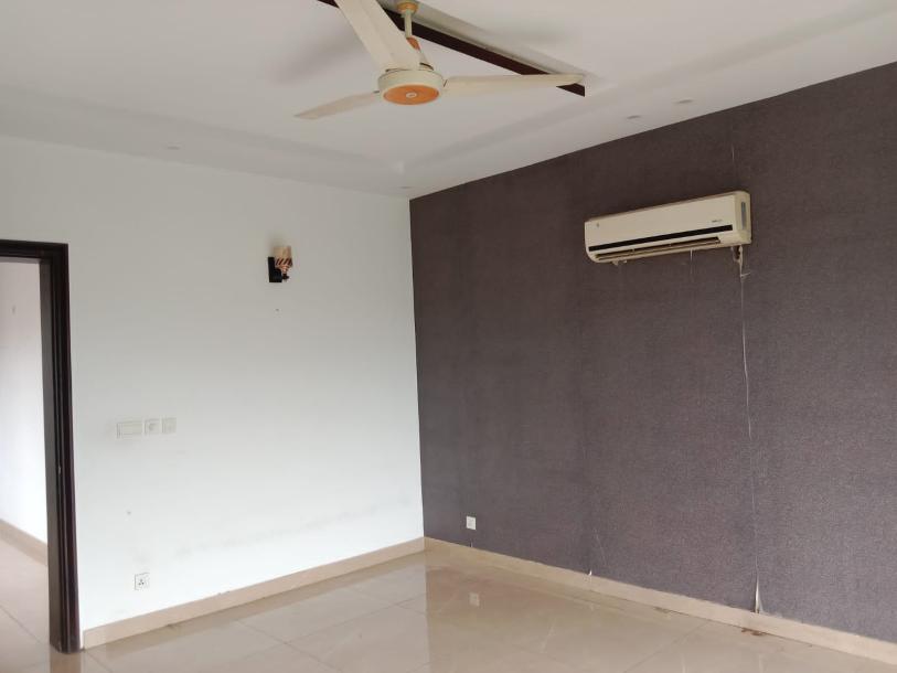 1 kanal upper portion for Rent In DHA phase 8 Lower portion locked-11