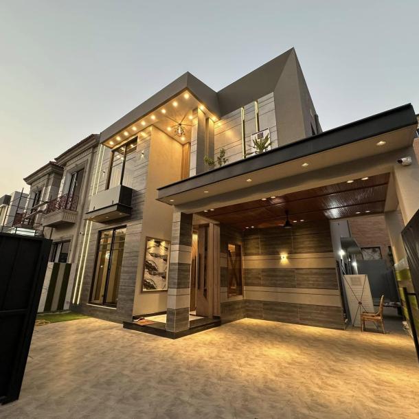 10 Marla Ultra Modern Design House for Sale in DHA Phase 5 Lahore-4