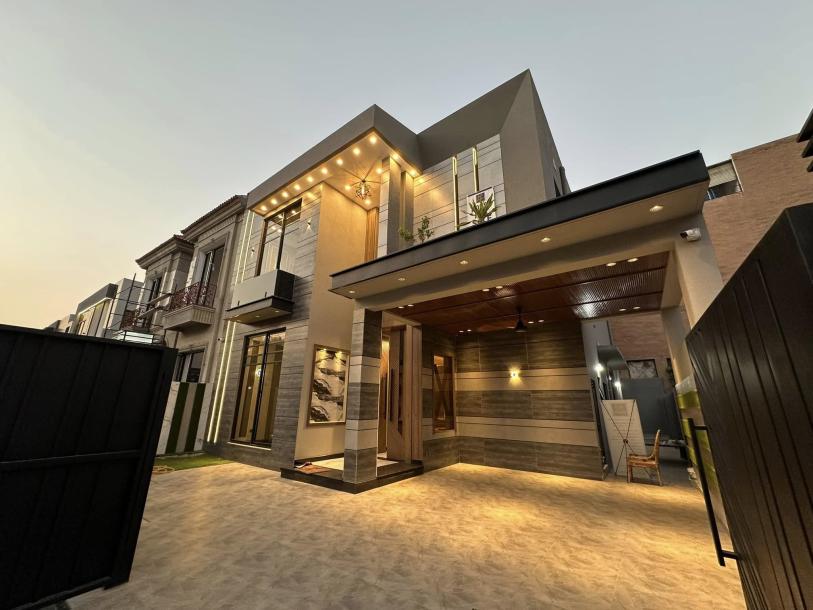 10 Marla Ultra Modern Design House for Sale in DHA Phase 5 Lahore-4