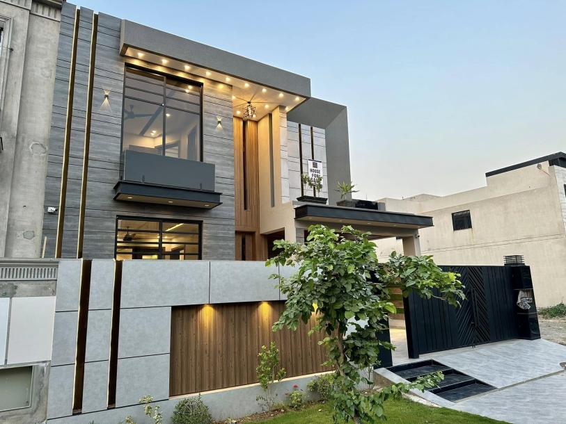 10 Marla Ultra Modern Design House for Sale in DHA Phase 5 Lahore-3