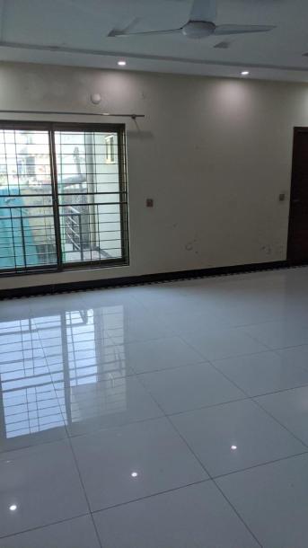 12 Marla lower portion  is available for Rent in  Johar Town near Emporium Mall-6