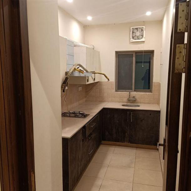 2 bedroom flats available for rent in DHA Phase 6 Lahore-4