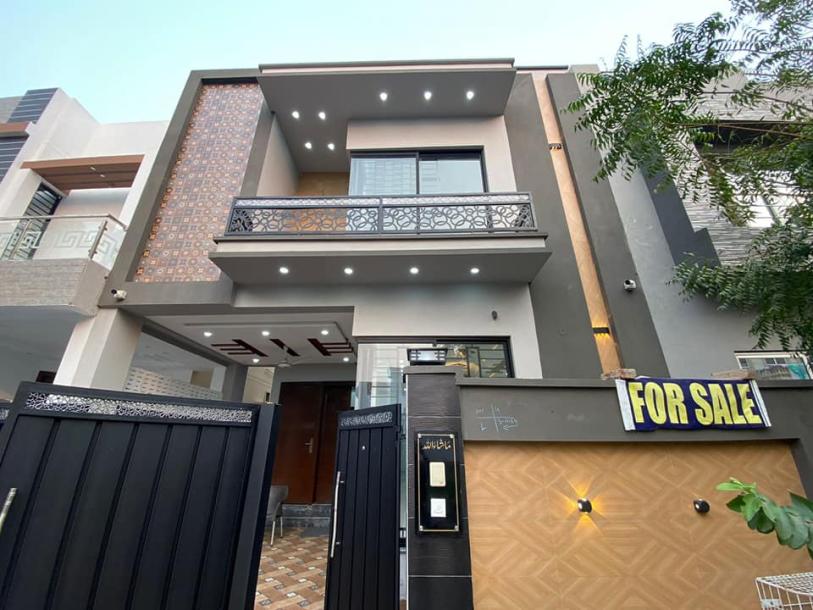 5 Marla  Ultra Modern  House For Sale In DHA Rahbar-1