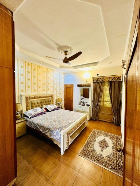 Sale offer in Johar Twon 6 Marla House For Sale-11