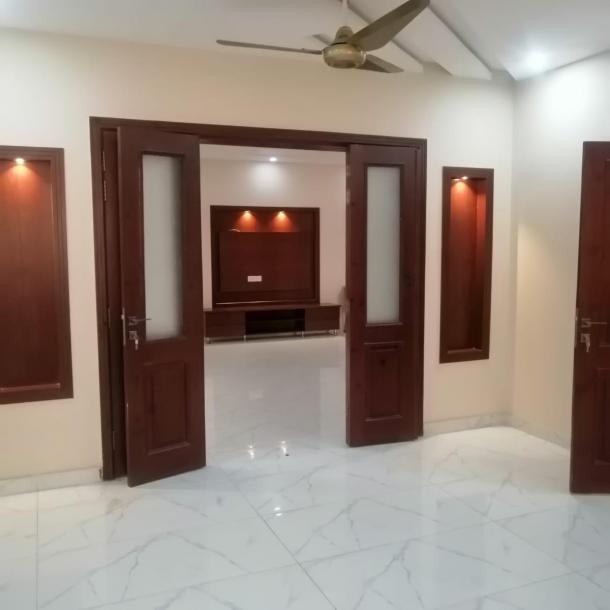 1 Kanal Upper Portion For Rent In Wapda Town Phase 2-2