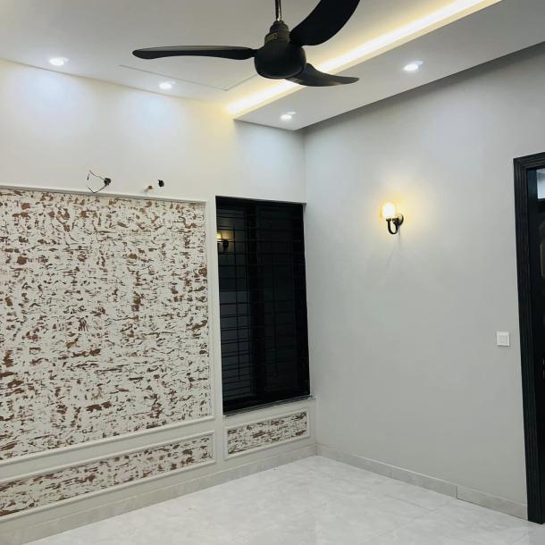 10 Marla Modern-Style House for Sale in Paragon City, Burki Road-4