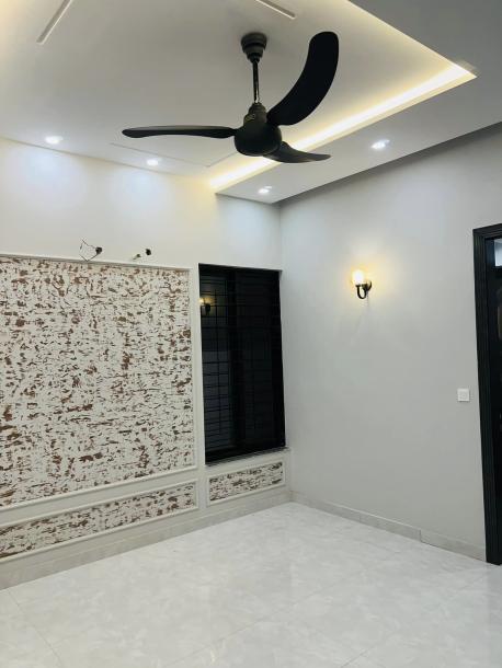 10 Marla Modern-Style House for Sale in Paragon City, Burki Road-4