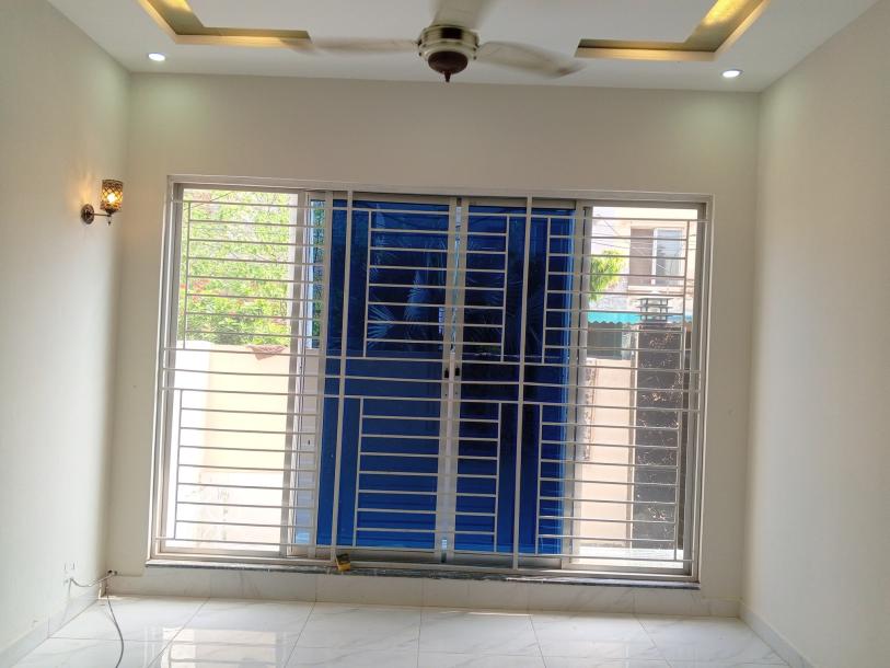 5 Marla Ground+Upper House For Rent in State Life Society-4