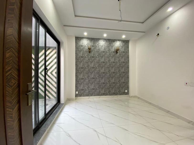 Velancia Town Lahore 10 Marla Brand New Ultra Modern Design House Available For Rent-7