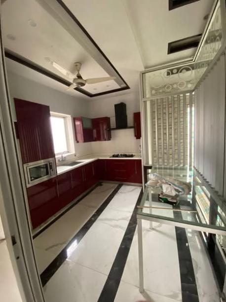 DHA phase 6, 1 Kanal upper portion for Rent separate gate Rent: 105k-1