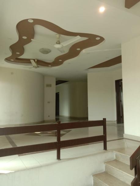 DHA Lahore phase 6 1kanal full house for rent demand 250K near masjid and commercial-3