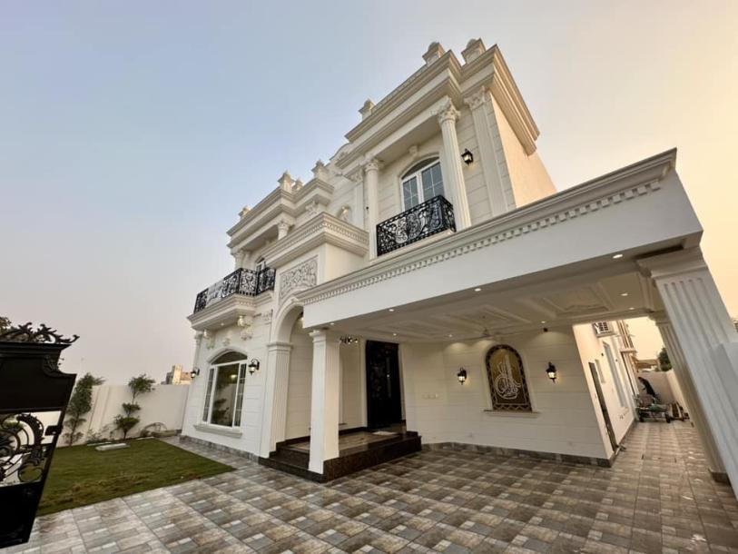 1 kanal (5o*90 ft) Royal Classical Design House Available For Sale in DHA Phase 7 Lahore-2