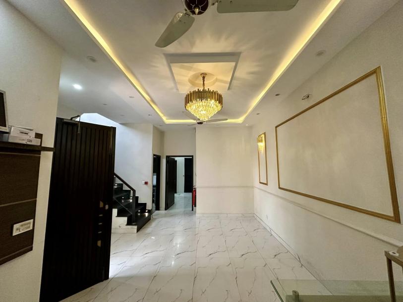 5 Marla modern Design slightly used corner house for sale in DHA Phase 9 Town Lahore Pakistan-5