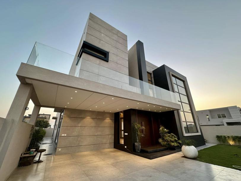 1 kanal Most Beautiful Ultra Modern Design House Available For Sale in DHA Phase 7 Lahore-2