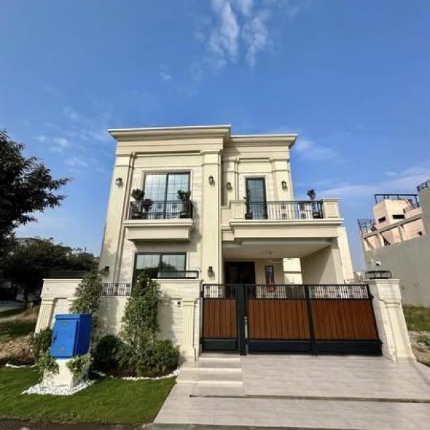 8 Marla Beautiful Omani(Arabian) Design House for sale in DHA Lahore-1