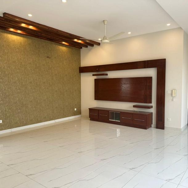 8 Marla Beautiful Omani(Arabian) Design House for sale in DHA Lahore-38