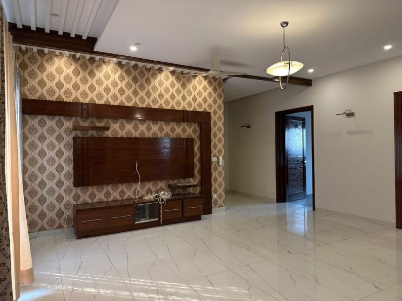 8 Marla Beautiful Omani(Arabian) Design House for sale in DHA Lahore-18