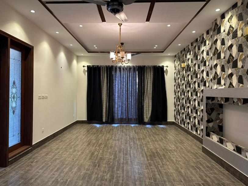 8 Marla Beautiful Omani(Arabian) Design House for sale in DHA Lahore-16