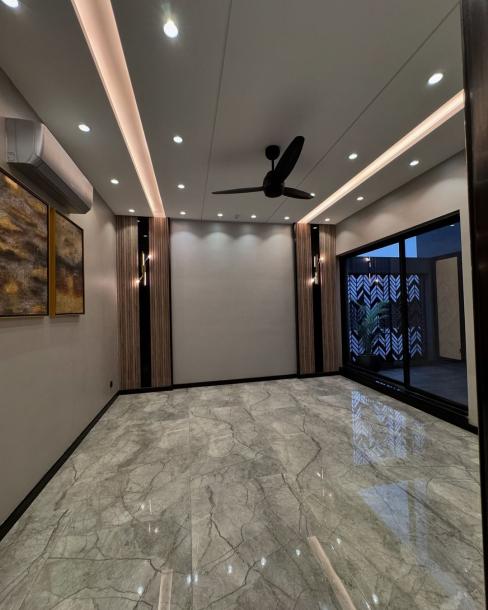 1 kanal Luxury Modern House For sale in DHA Phase 6, Lahore Pakistan-14