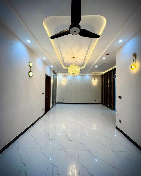 10 Marla House For Sale in DHA Phase 7, Lahore Pakistan-7