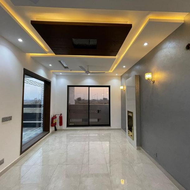 5 Marla Modern Design House For Sale in DHA Phase 9,Town Lahore-6