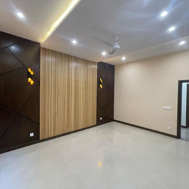 1 Kanal Modern Design House For Sale in DHA Phase 2 Lahore-9