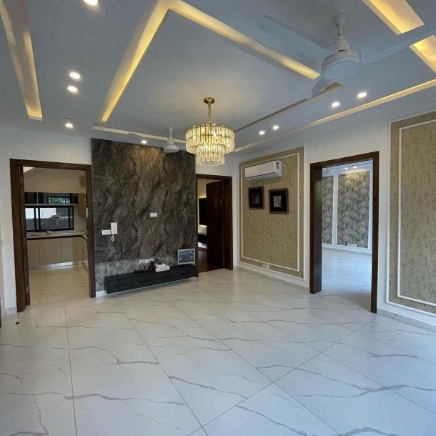 13 Marla Corner House For sale in DHA Phase 4, Lahore-5