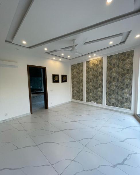 13 Marla Corner House For sale in DHA Phase 4, Lahore-10