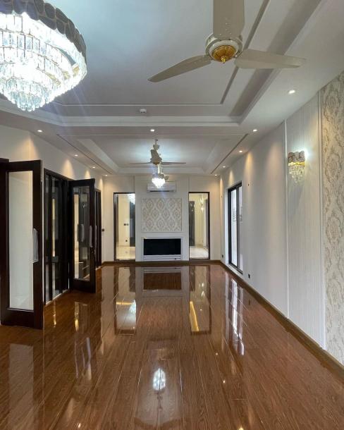 1 kanal Modern Style House For sale in DHA Phase 6, Lahore Pakistan-3