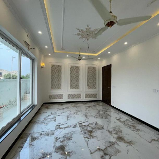 1 kanal Spanish Style House For sale in DHA Phase 7, Lahore Pakistan-8