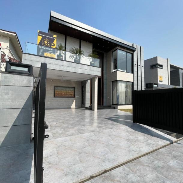 1 Kanal Modern Luxury Furnished house 50x90ft For sale in DHA Phase 6-1