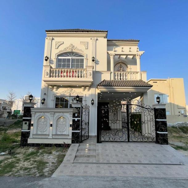 5 Marla House For sale in DHA Phase 9 Town-1