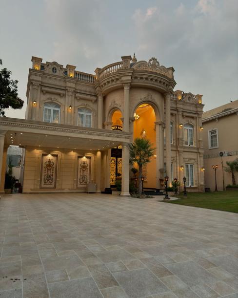 2 kanal Luxury Regal Classical Furnished House For sale in the heart of Lahore Pakistan-3